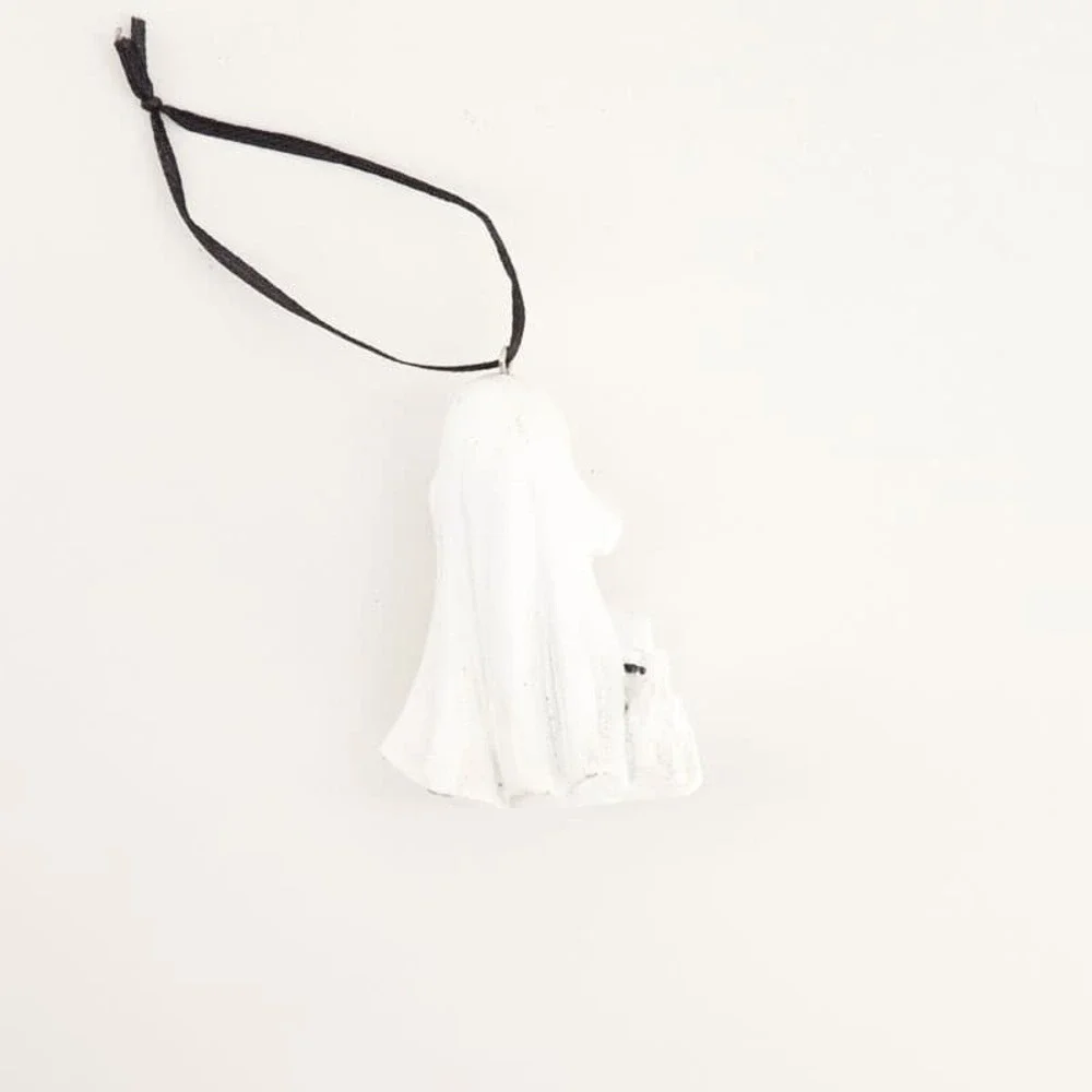 Cracker Barrel Halloween Ghost Walking Dog Ornament — White Polyresin NWT